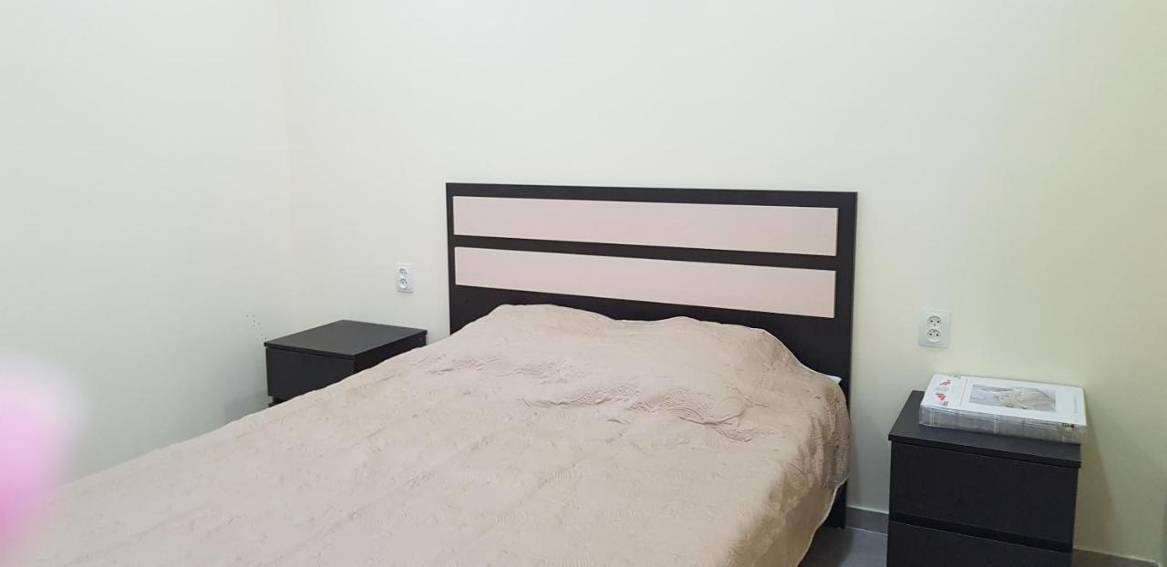 Apartment يوريكي المظهر الخارجي الصورة